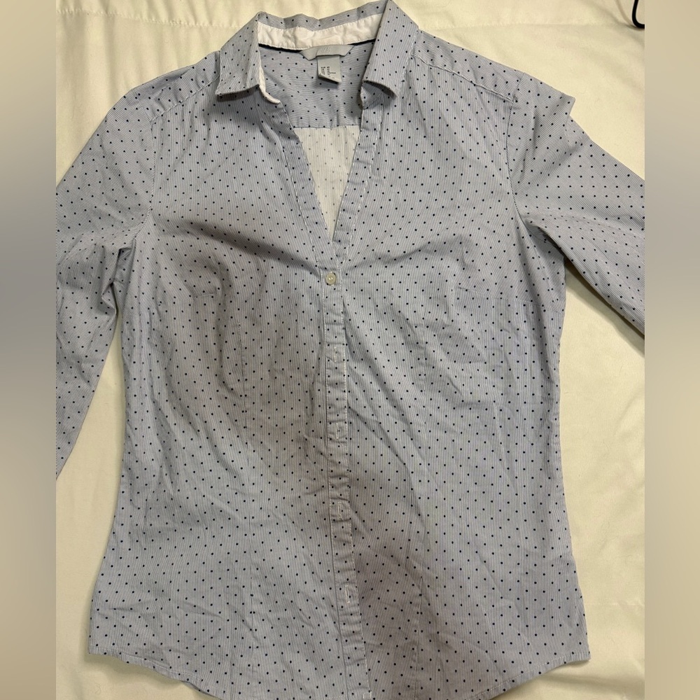 H&M Clean Micro Print Long Sleeve Shirt Elevated Basic Office Wear Workday Ready - Picture 1 of 6